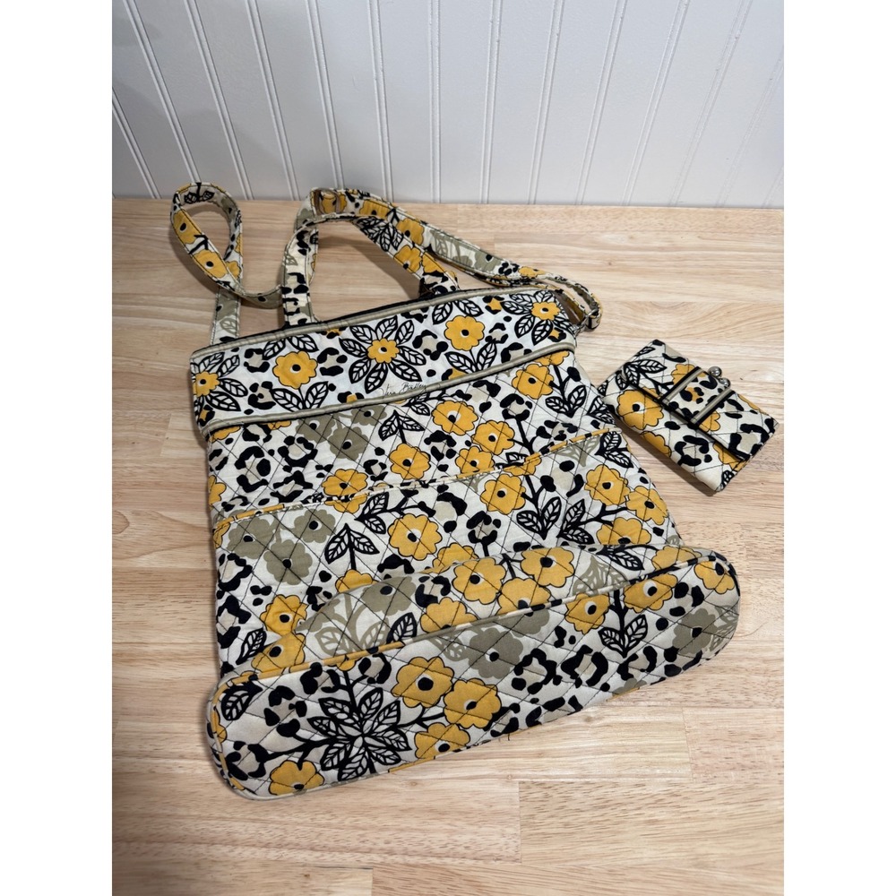 Vera Bradley Shoulder Bag & Kisslock Wallet Bundle Floral Quilted